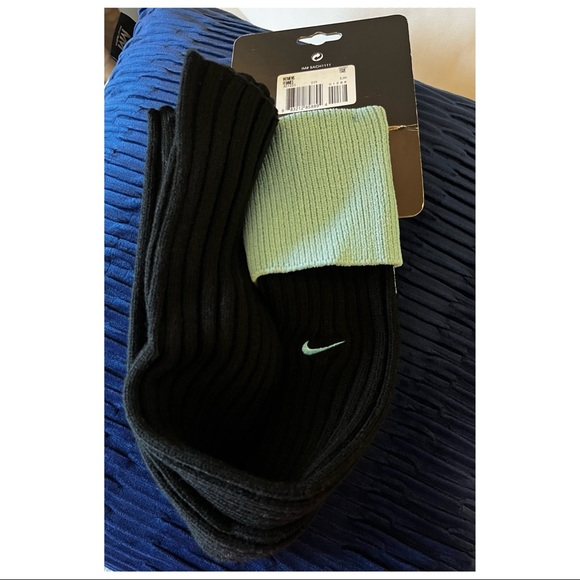Nike Black & Blue OS WOMENS Leg Warmer - NEW - Picture 2 of 6